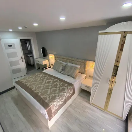 Hotel Siva Pera & 3*
