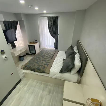 Siva Pera & 酒店 *