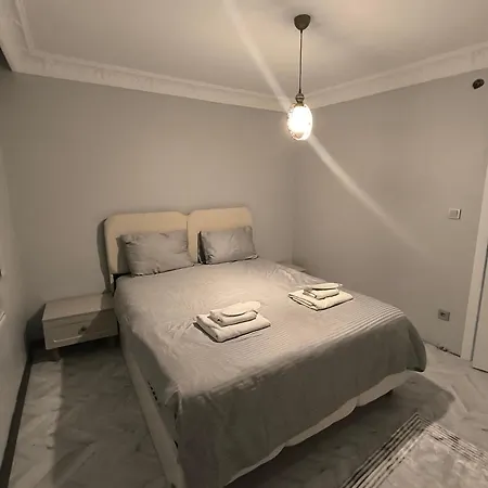 Szálloda Siva Pera & 3*