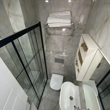 Siva Pera & מלון