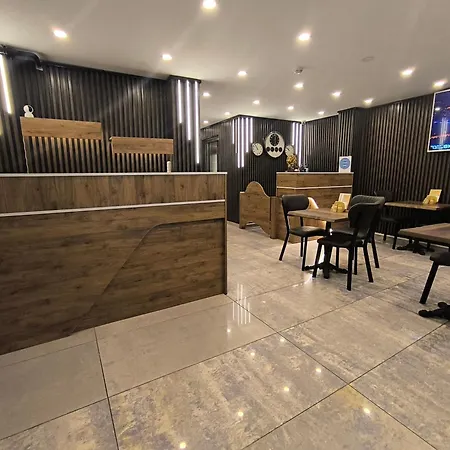 Hotell Siva Pera & 3*