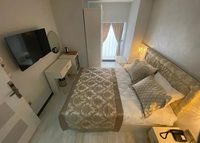 Siva Pera & Istambul